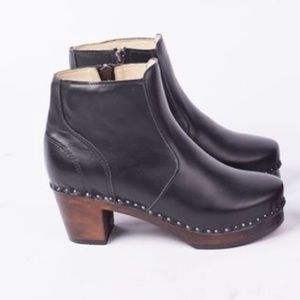 Troentorp Sweden Black Leather Clog Boots Size 36